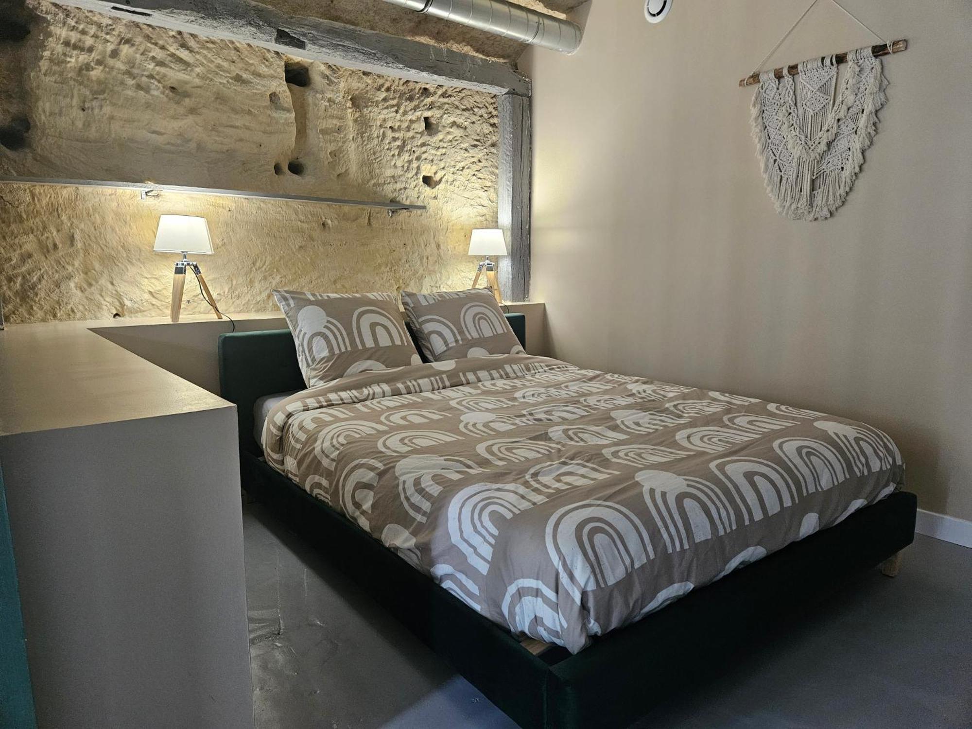 The Sweet Cave Apartman Saint-Étienne-de-Chigny Kültér fotó
